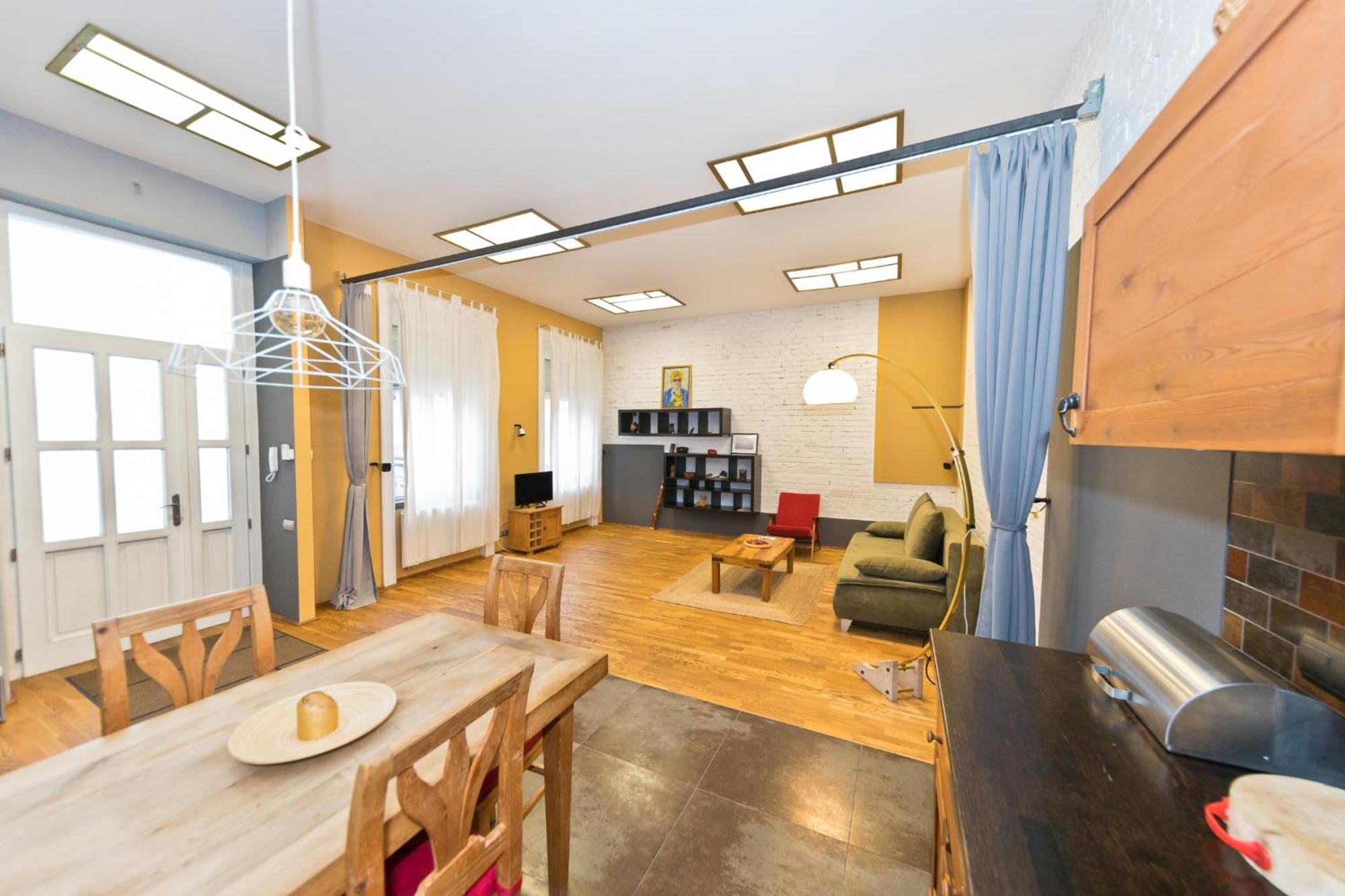 Cozy Loft At Opera Apartment Budapest Ngoại thất bức ảnh