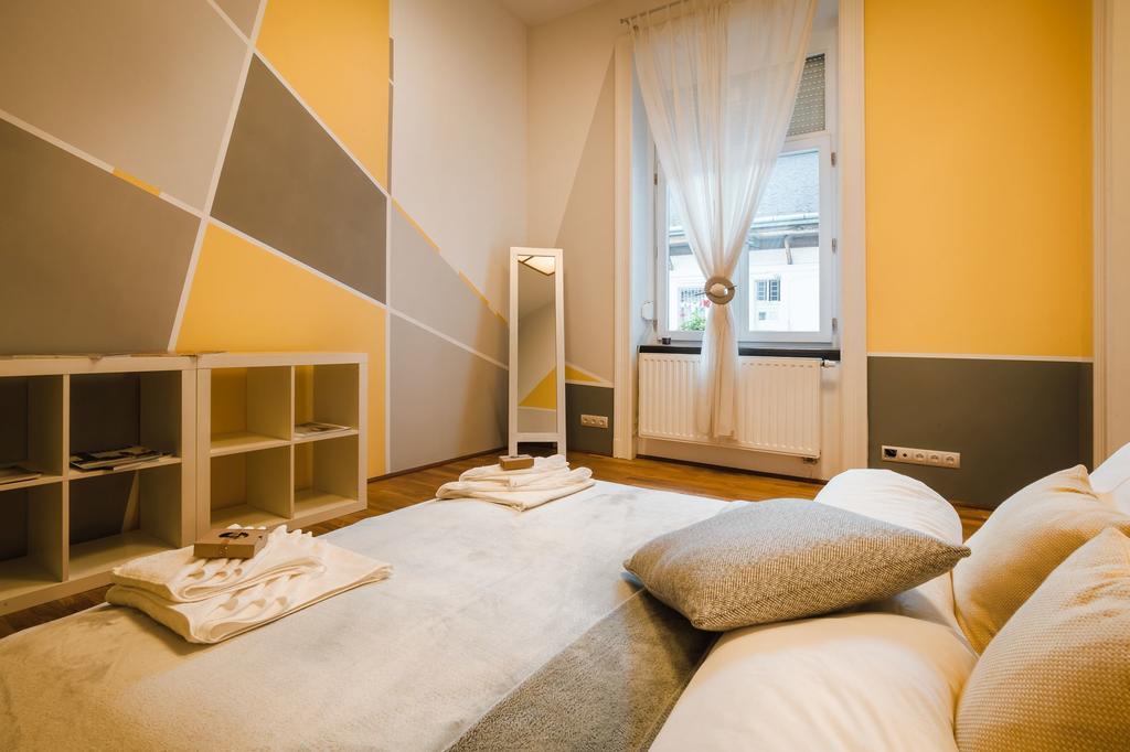 Cozy Loft At Opera Apartment Budapest Ngoại thất bức ảnh